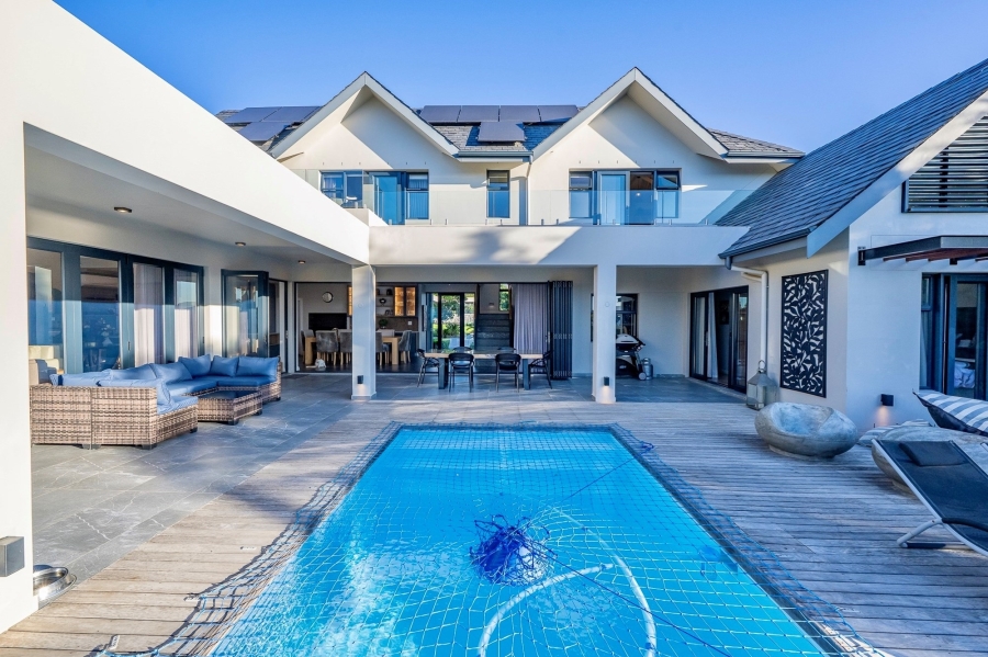 5 Bedroom Property for Sale in Pearl Valley at Val de Vie Western Cape